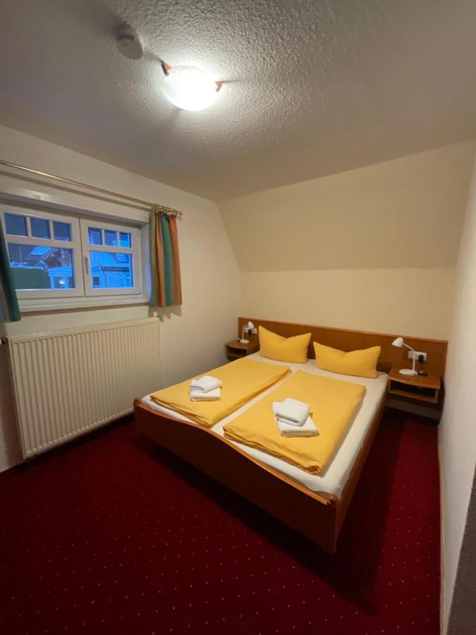 Gaststaette & Pension Waldschloesschen Oberhof  Eksteriør bilde