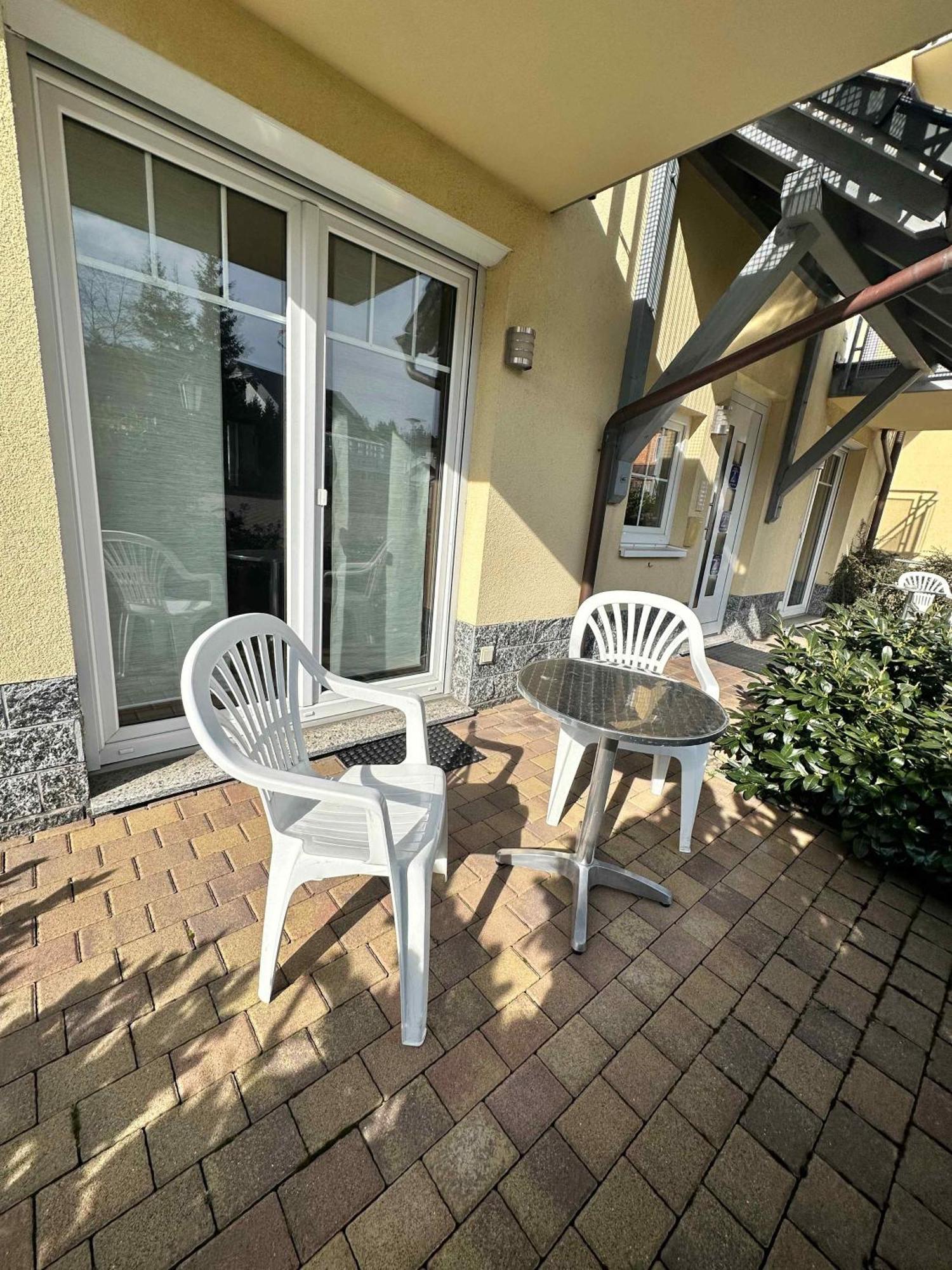 Gaststaette & Pension Waldschloesschen Oberhof  Eksteriør bilde