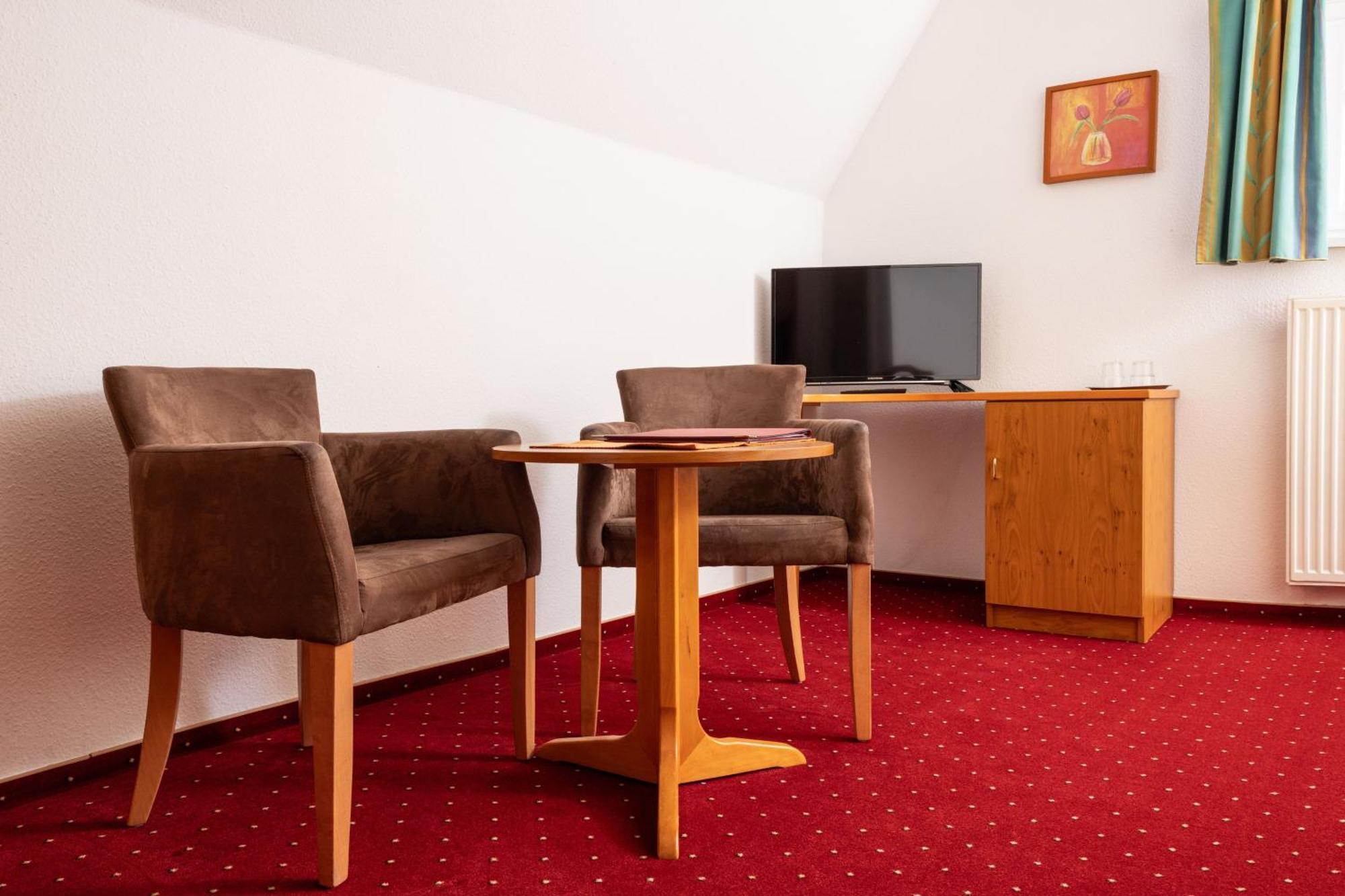 Gaststaette & Pension Waldschloesschen Oberhof  Eksteriør bilde